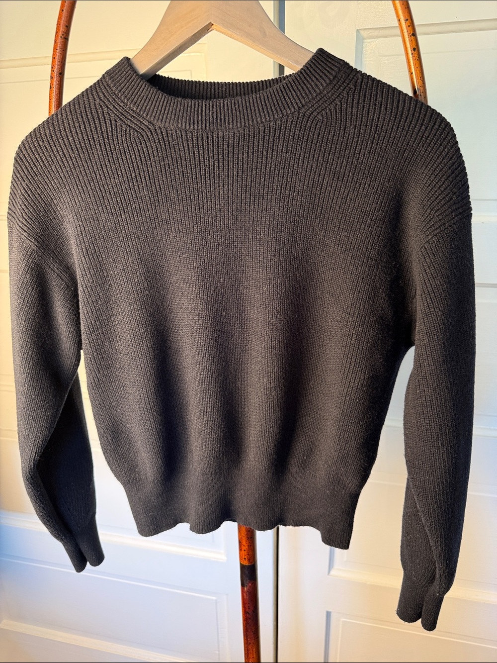 Aritzia Wilfred Merino Wool Cropped Ribbed Sweater Black Size S
